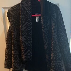 Patagonia Black & Gray Geometric Open-Front Cardigan